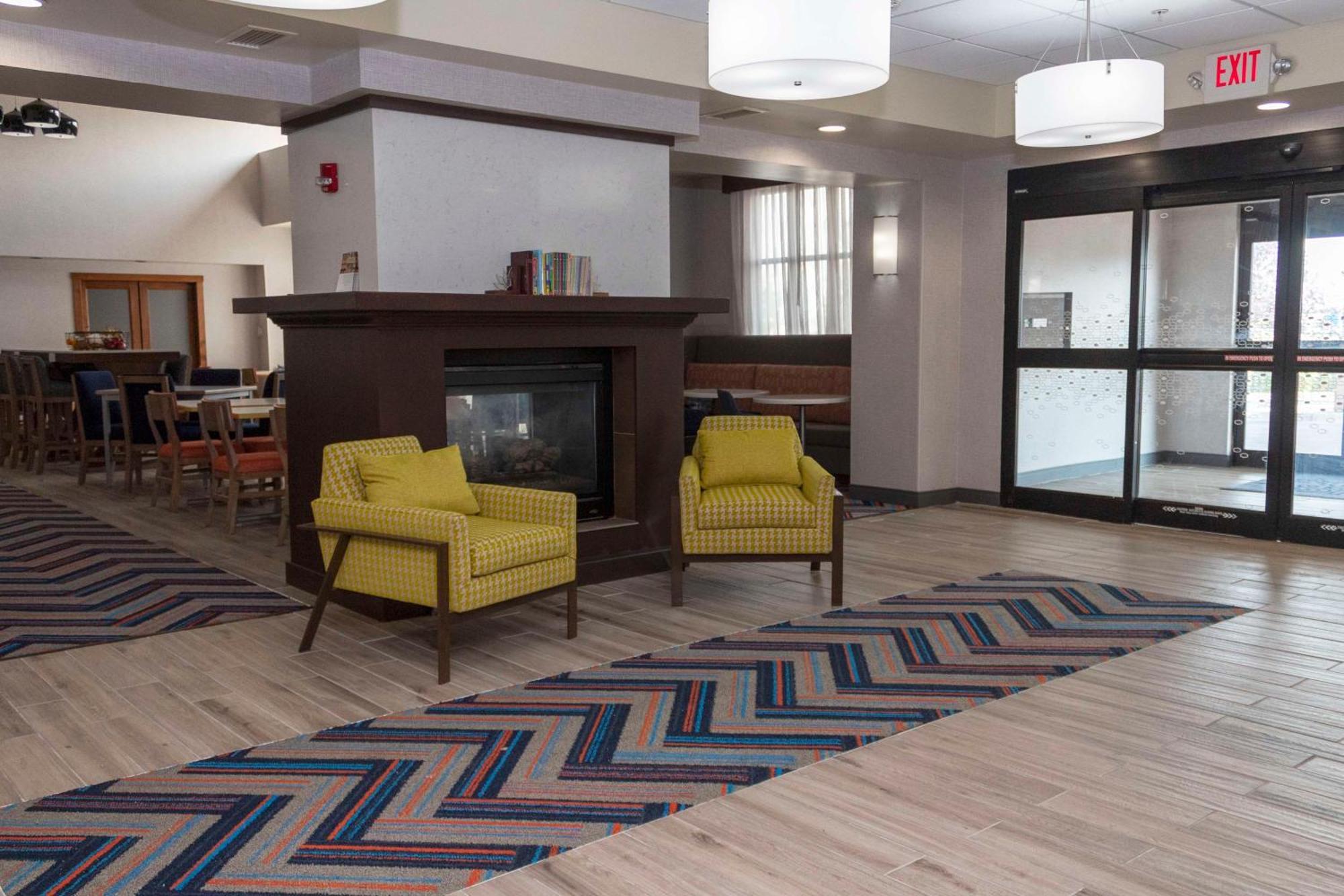 Hampton Inn & Suites Riverton Εξωτερικό φωτογραφία
