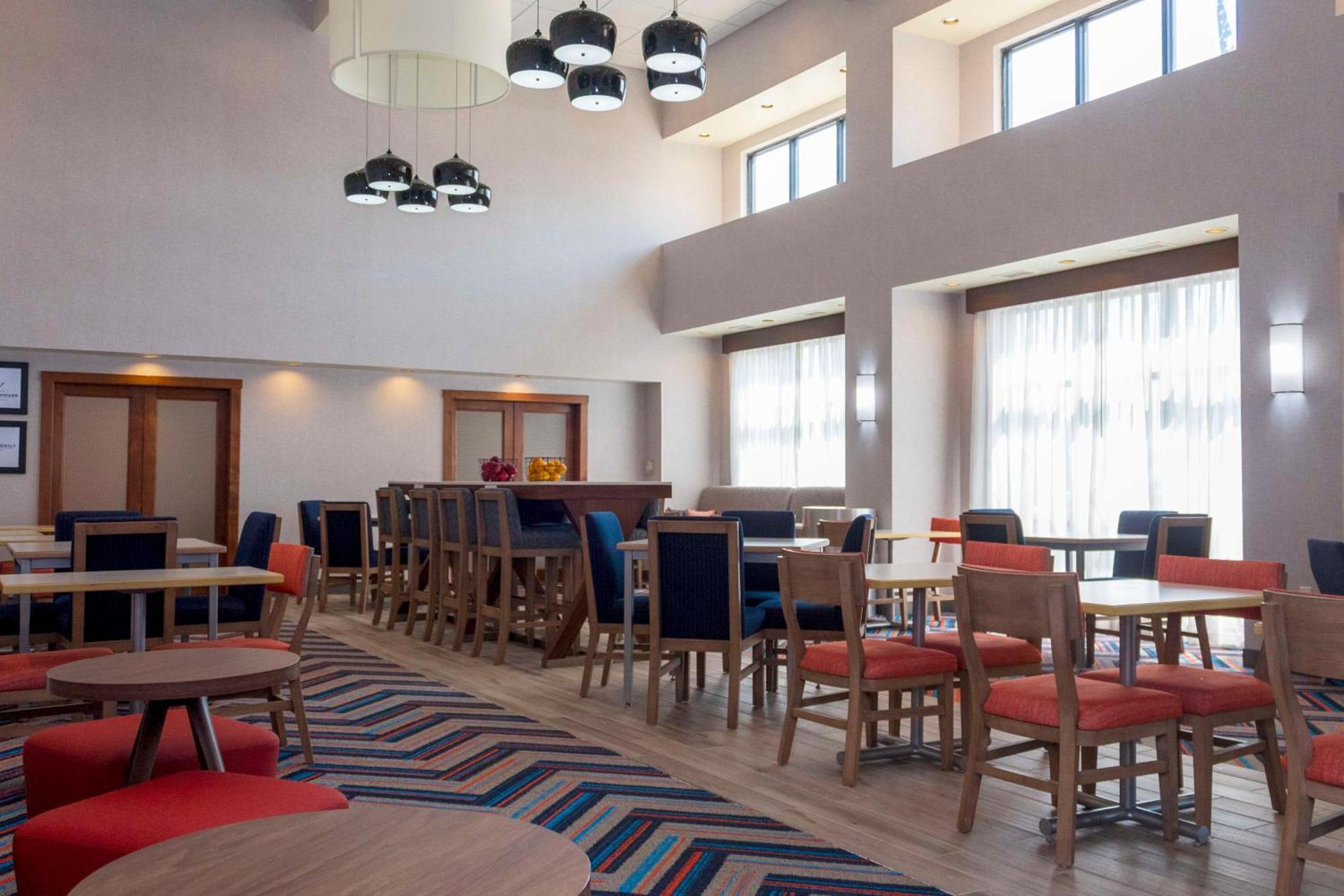Hampton Inn & Suites Riverton Εξωτερικό φωτογραφία